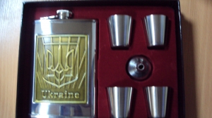 Мужские наборы с флягой